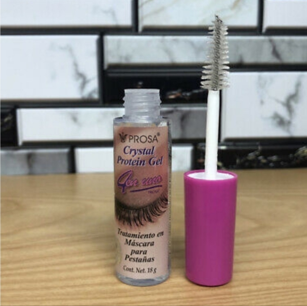 Clear mascara